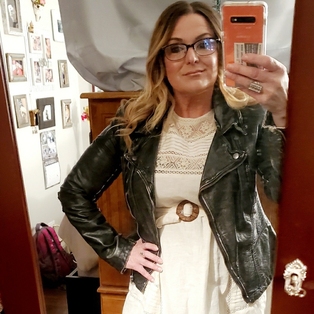 Meet your Posher, Laura